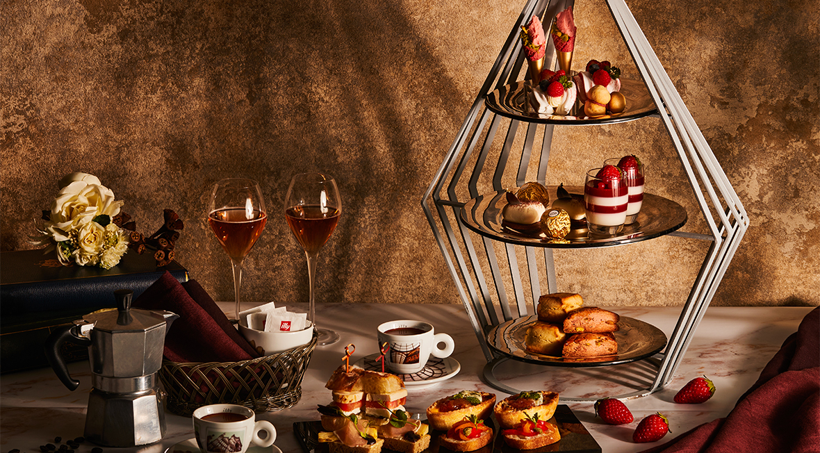 STRAWBERRYS PROMOTION 2023 Strawberrys Afternoon Tea ~ Travel in Italy~