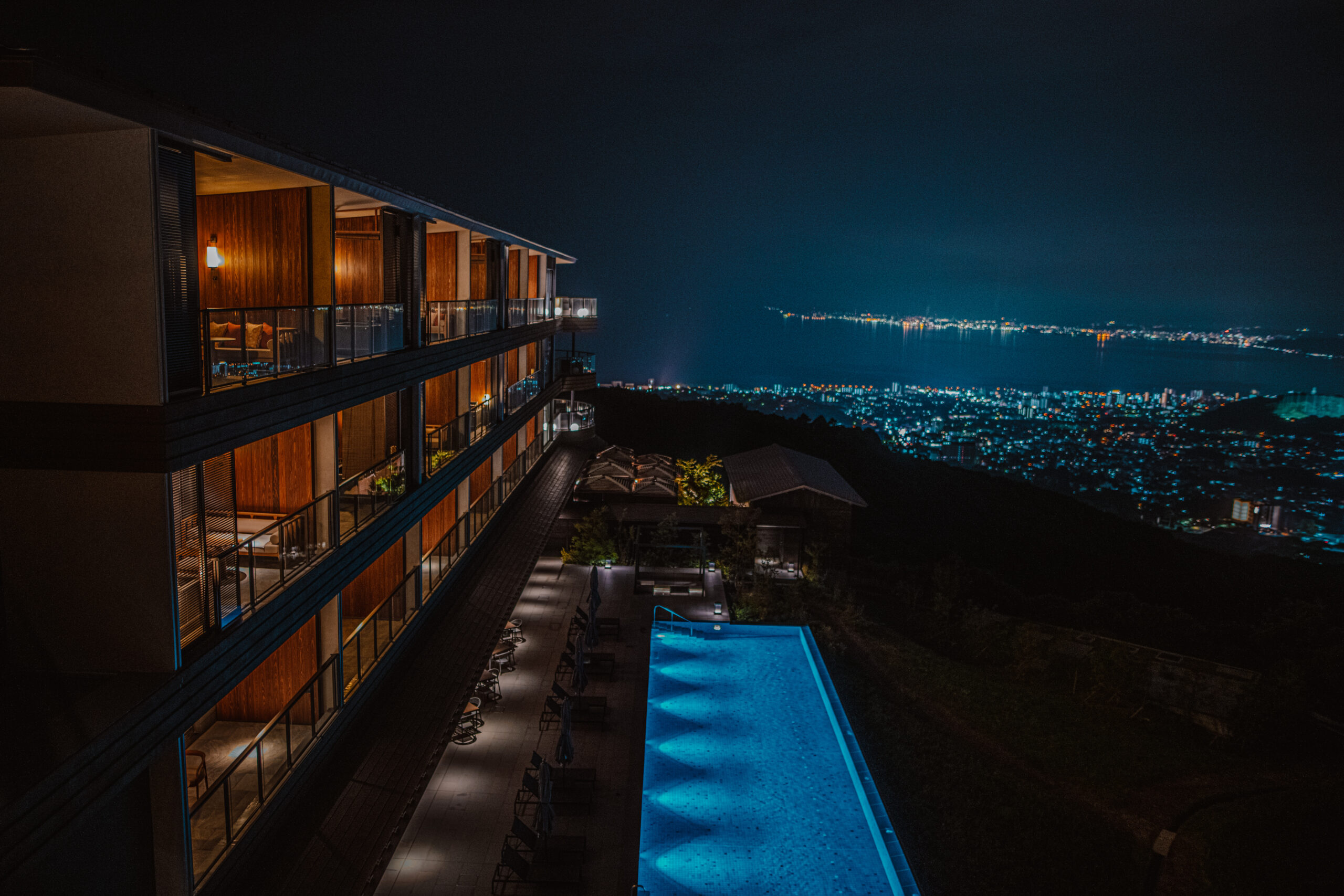 【Luxury 10 Days】Club & Suite Room Campaign