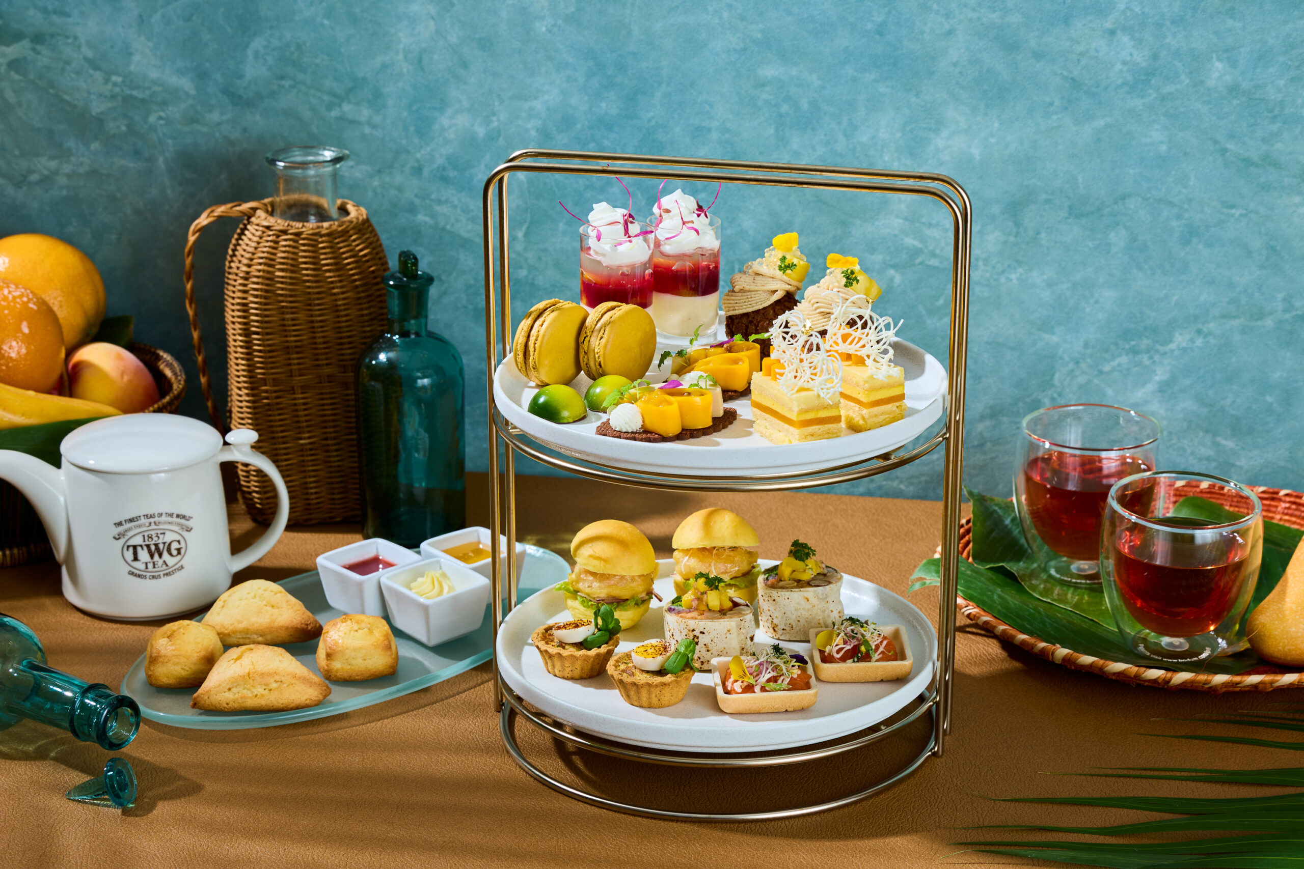 Summer Afternoon Tea – Tropical Breeze